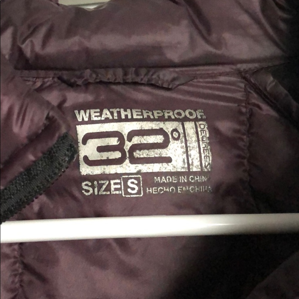 Down jacket - Picture 3 of 4